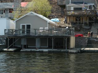 536 Jersey Ave, Greenwood Lake, NY 10925