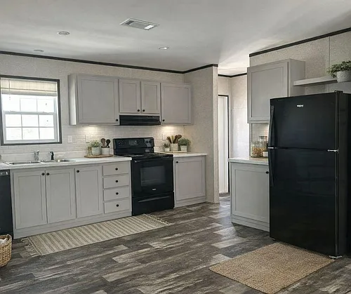 North Tampa Estates Photo 1