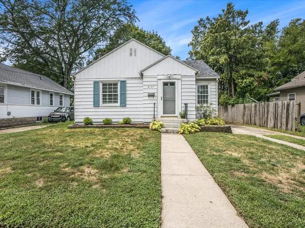 2107 Prospect Ave NE, Grand Rapids, MI 49505