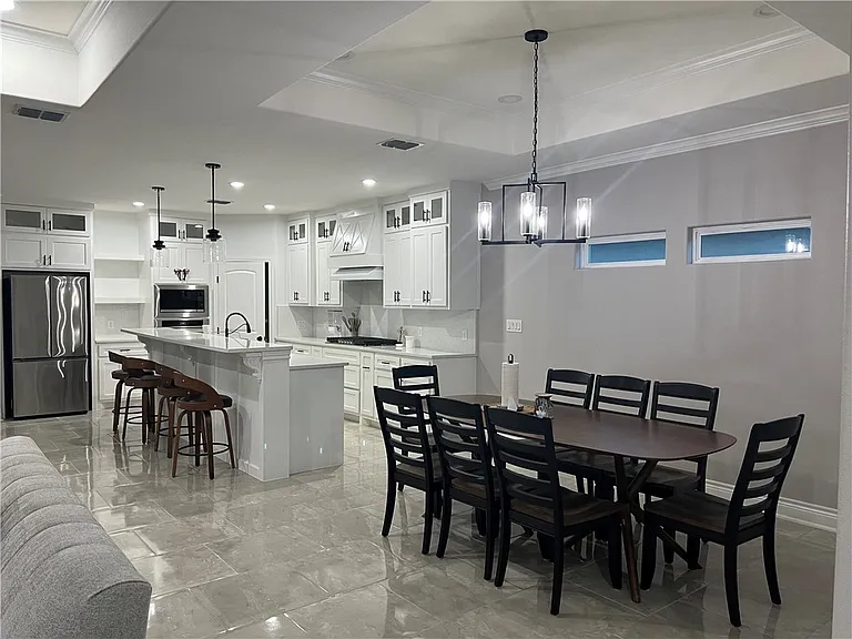 4006 Talbot Dr — Photo 15