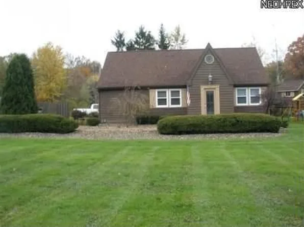 2609 Reeves Rd NE, Warren, OH 44483