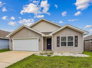 9453 Lutoo Ln, Pensacola, FL 32526
