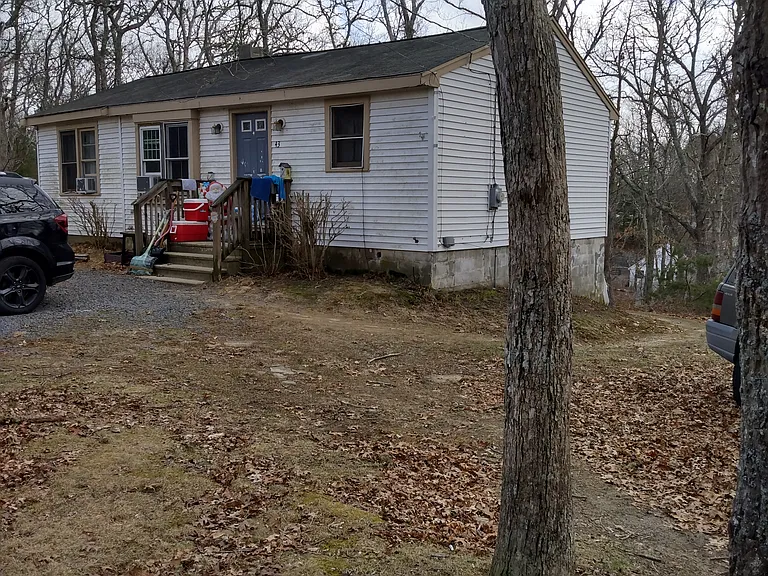 43 Sandy Beach Rd — Photo 10