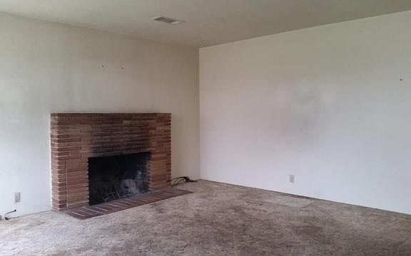3rd image of 2932 N Wolters Ave