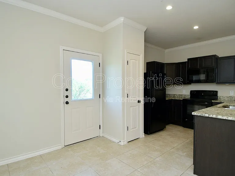 6610 Arancione Ave #105 — Photo 9