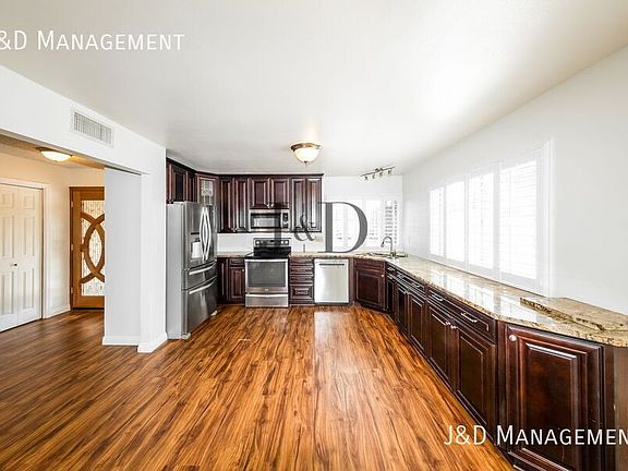4th image of 10316 Muchacha Way