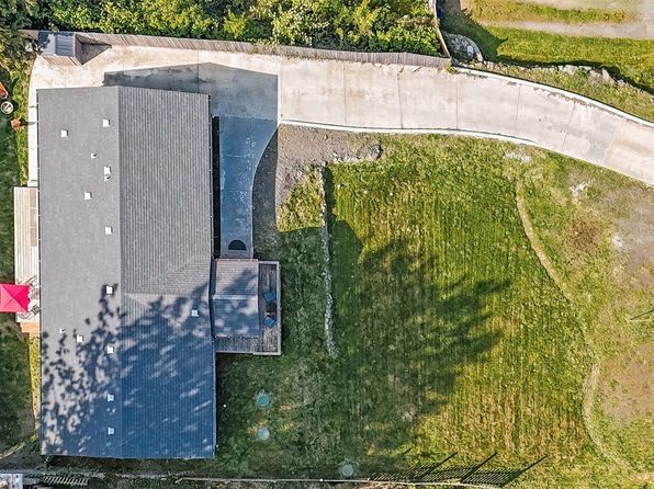27501 Gamble Bay Road NE, Kingston, WA 98346