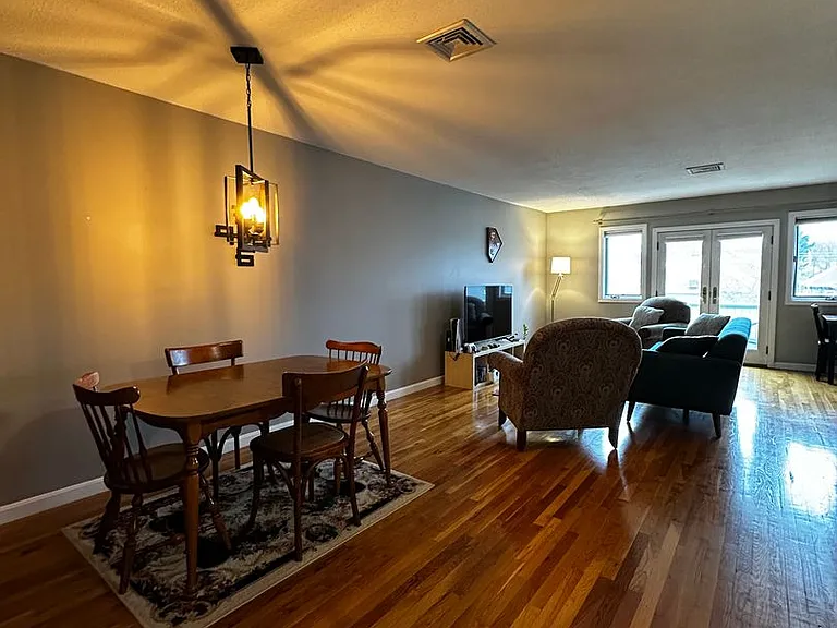 616 Boston Ave #1F — Photo 5