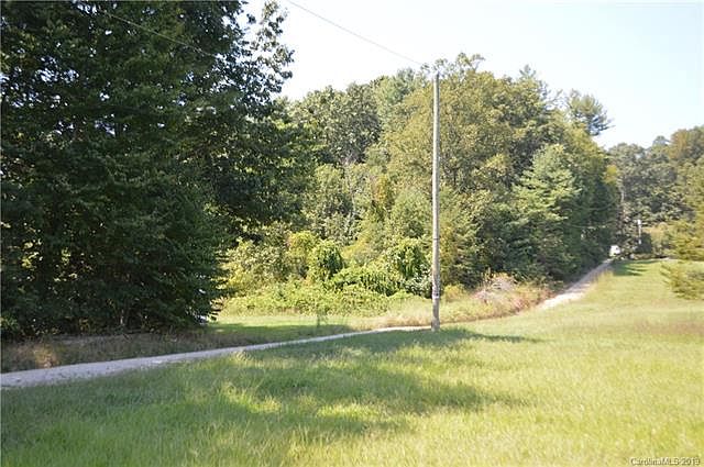 2nd image of 181 Pilot Mountain Rd