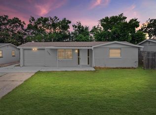 7405 Country Club Dr, Hudson, FL 34667