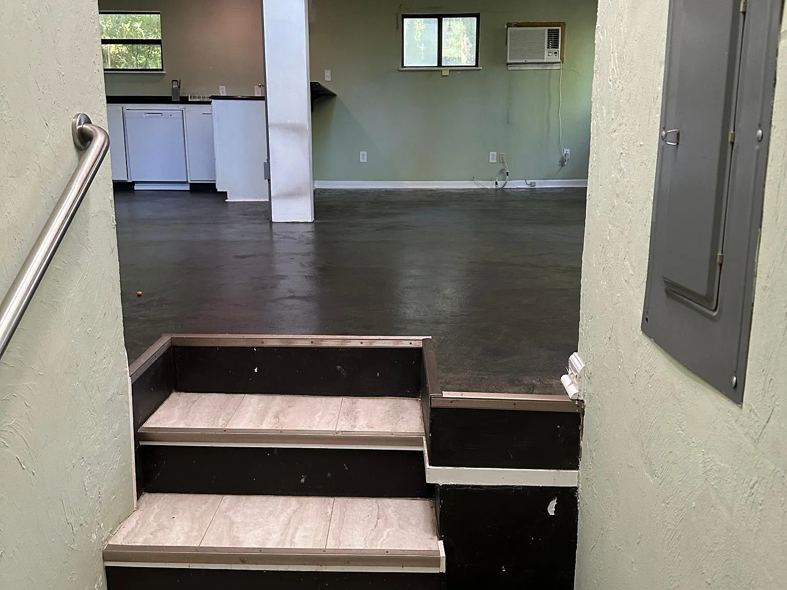 3382 Jim Lee Rd — Photo 1