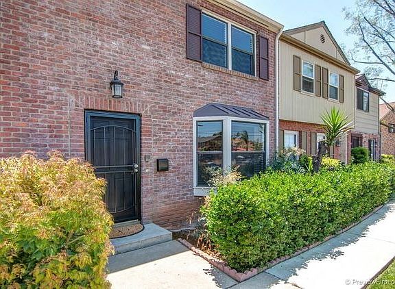 3rd image of 947 Greenfield Dr Unit C