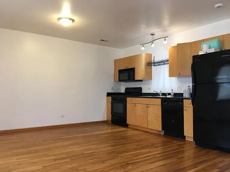 515 S Maplewood Ave #2 — Photo 7