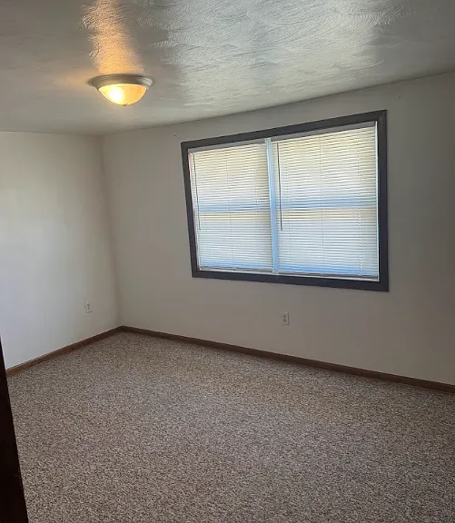 245 Laurel Dr #2 — Photo 19