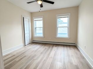 27 Pine St #29, Burlington, VT 05401