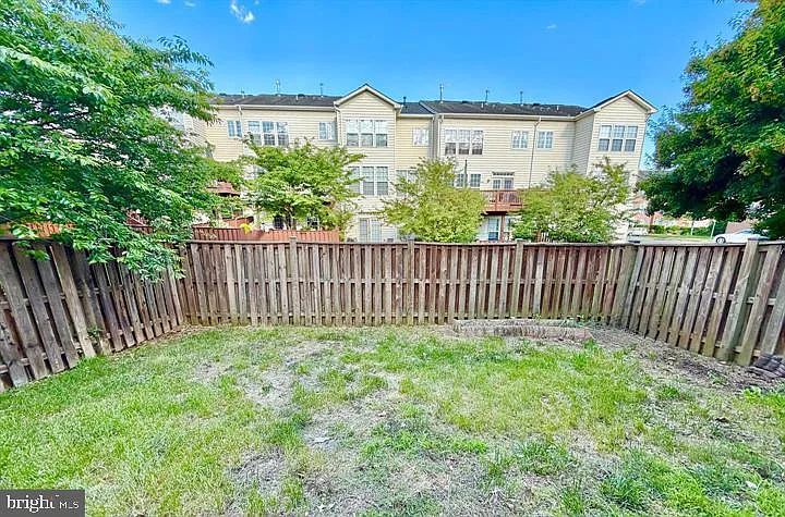 16325 Flotsam Ln — Photo 41