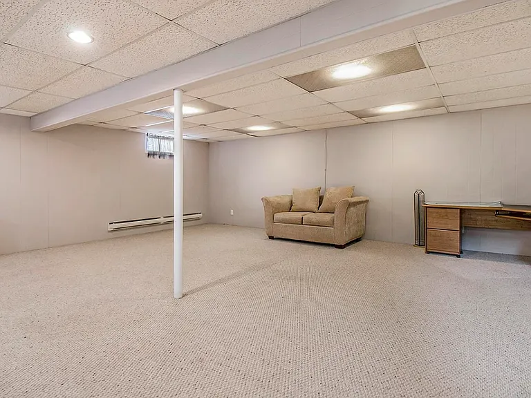 3708 Greenmont Dr — Photo 13