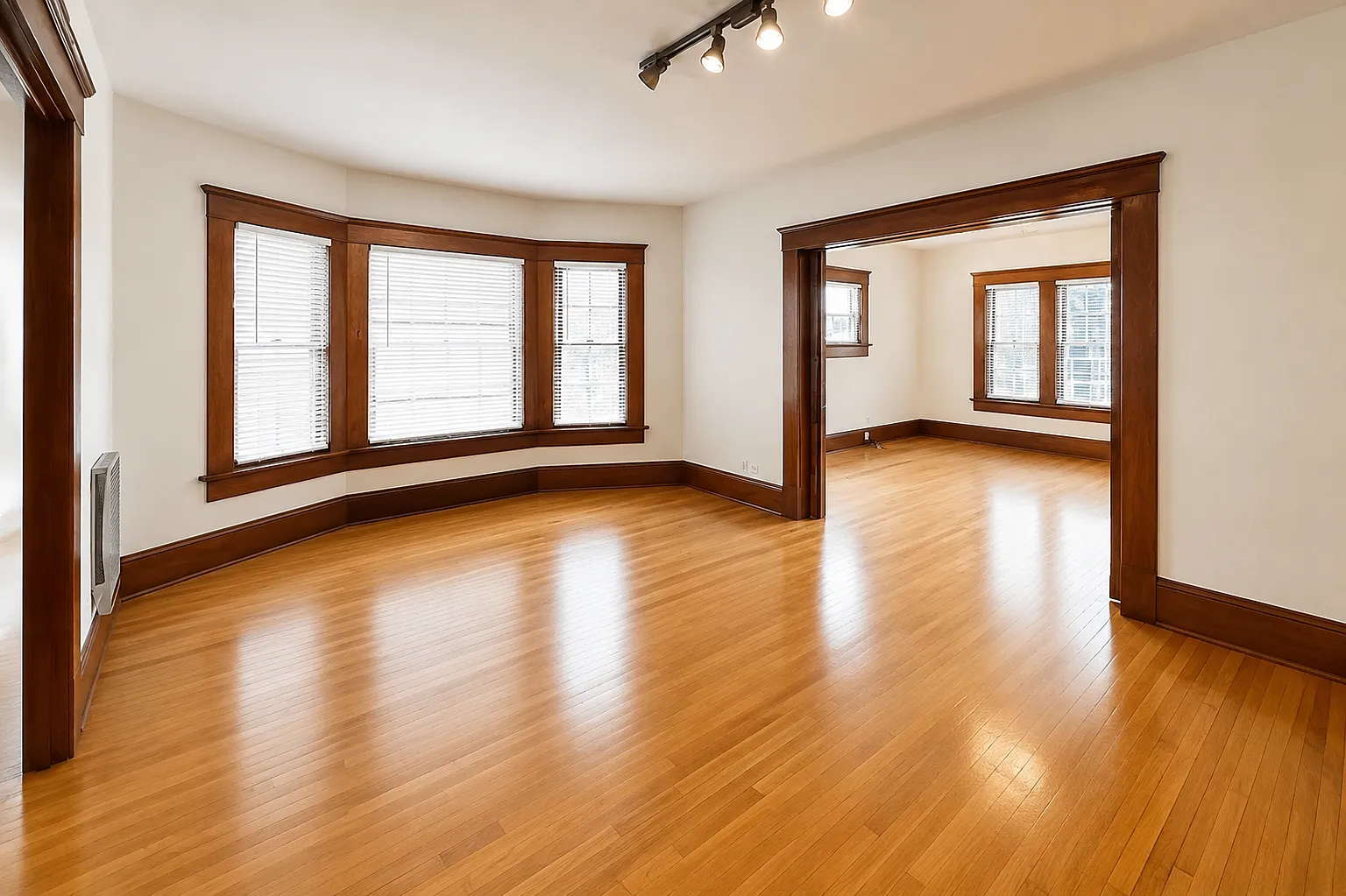 1 bed, 750 sqft, $2,050 — Photo 2