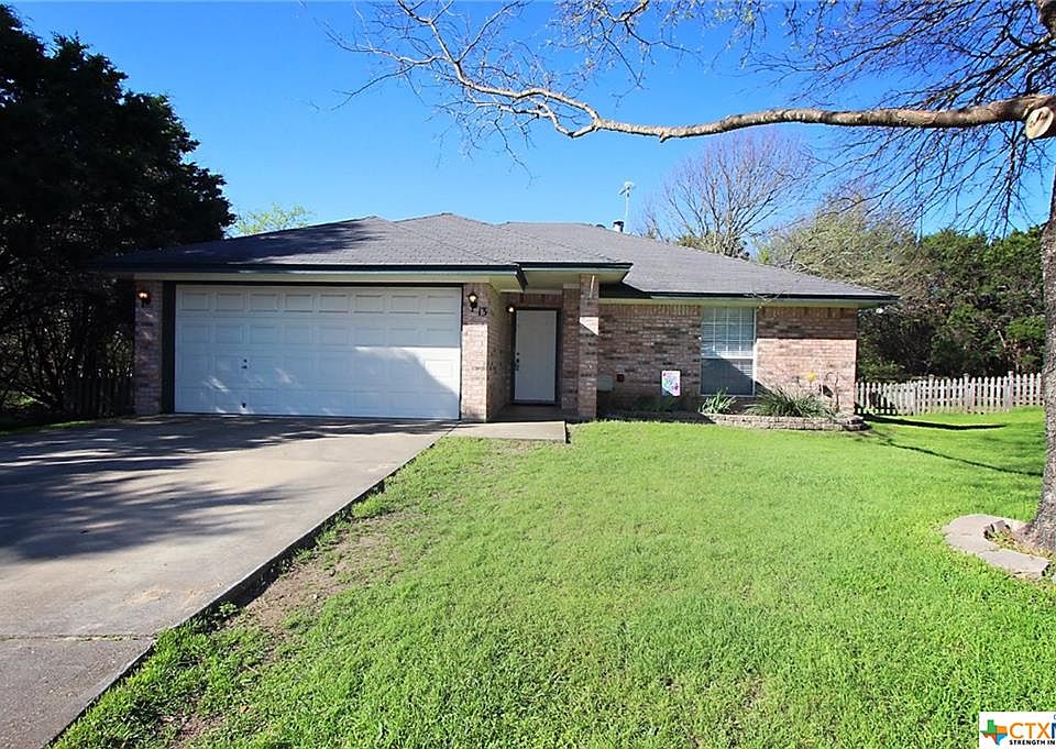1st image of 13 Dogwood Ct