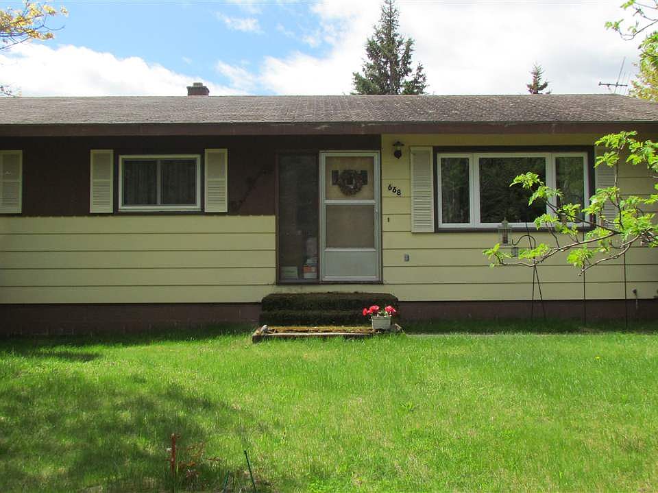 1st image of 668 Lakewood Ln