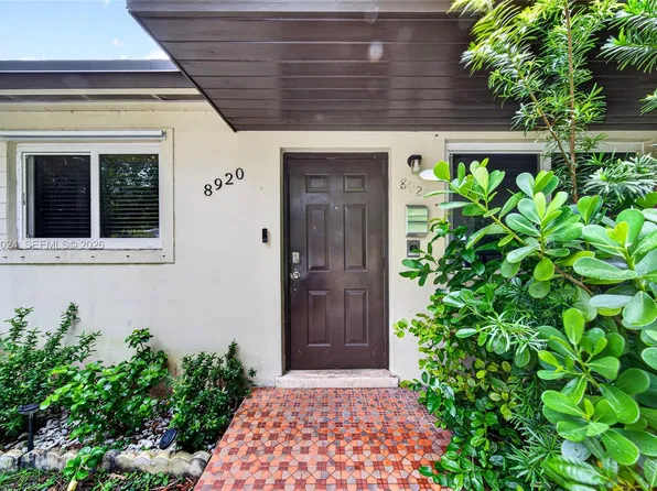 8920 SW 197th St, Cutler Bay, FL 33157