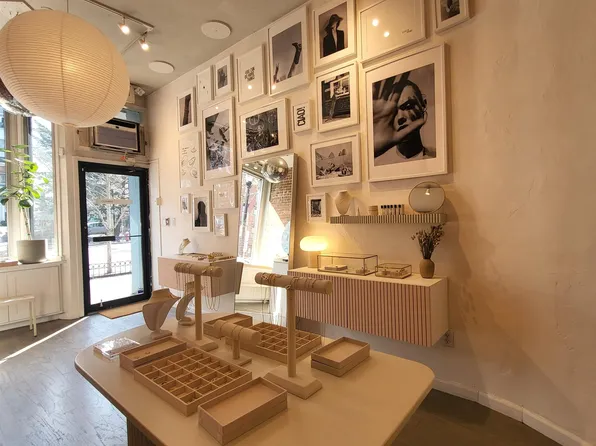 1102 Washington Street image 16 of 18