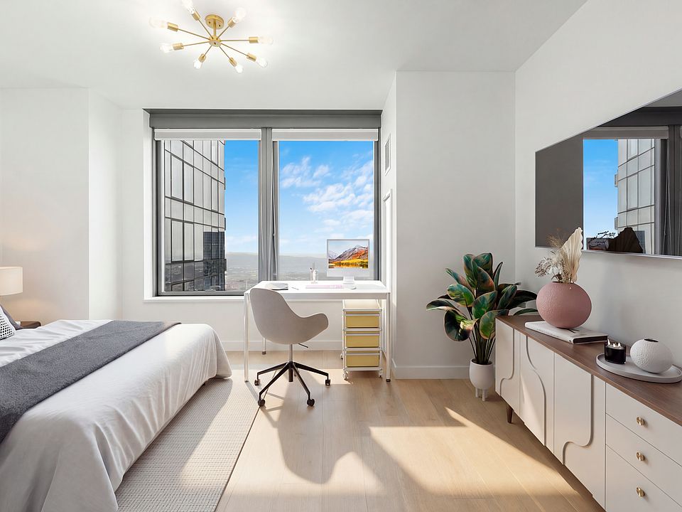 1st image of 3 Court Sq APT 4407