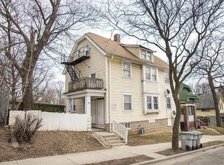 3454 N 11th St #3454B, Milwaukee, WI 53206