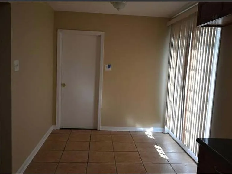 17 Dolores Dr — Photo 11