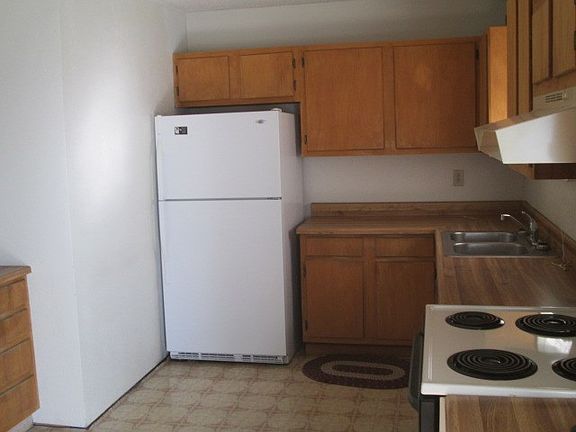 5th image of 715 N Wright Ave