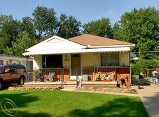 19001 Gillman St, Livonia, MI 48152