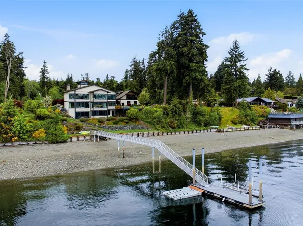 957 11th Lane, Fox Island, WA 98333