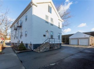 288 Carpenter St #2R, Providence, RI 02909
