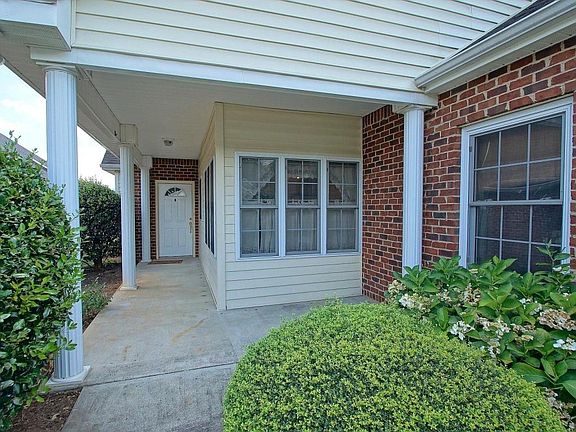 5th image of 1907 Haworth Cir