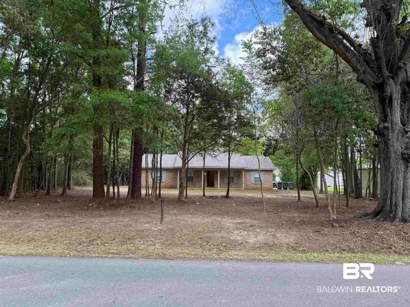 317 E Orange Ave, Foley, AL 36535