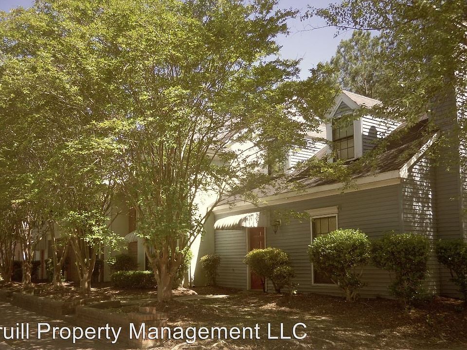 1st image of 203 Helen Cir #B