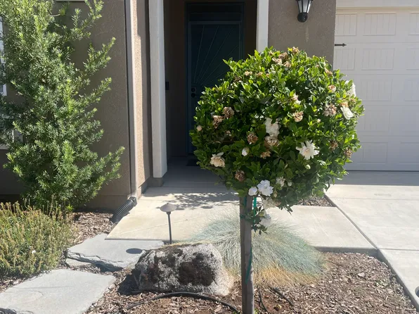 3028 Teague Ave, Clovis, CA 93619