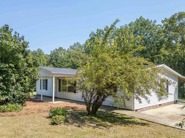 185 Marlin Blvd, Mount Airy, NC 27030