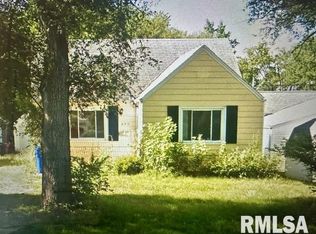 820 E London Ave, Peoria Heights, IL