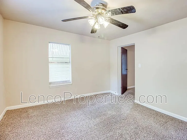 327 S Ponca Ave — Photo 12
