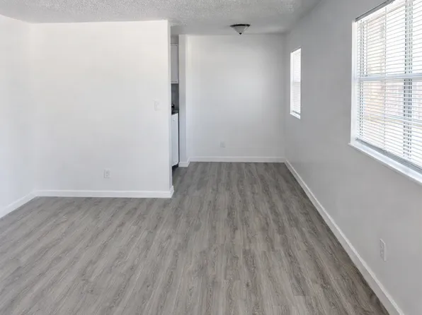 601 Cheyenne Road, 601 Cheyenne Rd #8, Radcliff, KY 40160