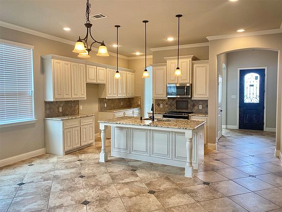 4th image of 16601 Toledo Bend Ct