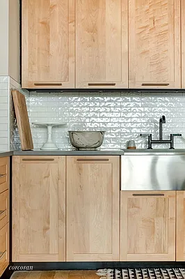 Sold by Corcoran | media 24