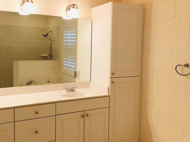 310 Shady Ln — Photo 40