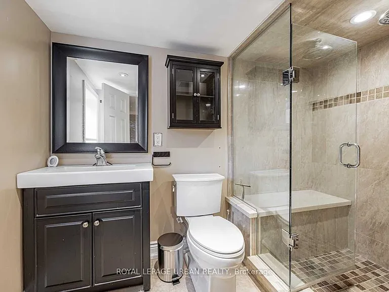 377 Mortimer Ave #BASEMENT — Photo 18
