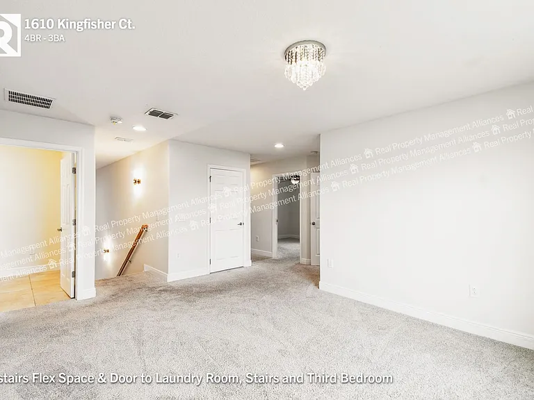 1610 Kingfisher Ct — Photo 12