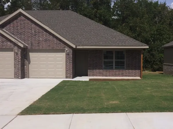 3102 Amberwood Ave #1, Bentonville, AR 72713