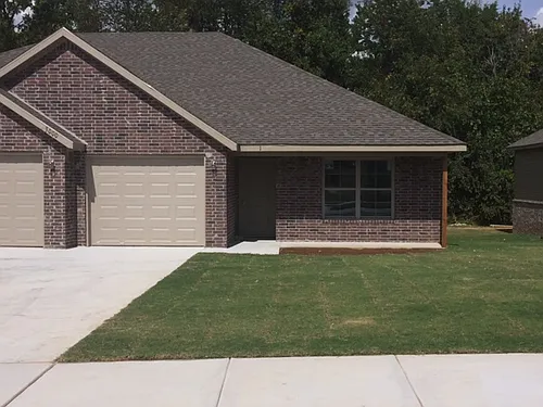3102 Amberwood Ave #1 Photo 1 3102 Amberwood Ave #1 Photo 1