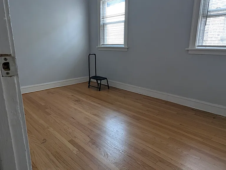 3745 W Addison St #2 — Photo 3