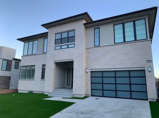 11728 N Churchill Way, Northridge, CA 91326